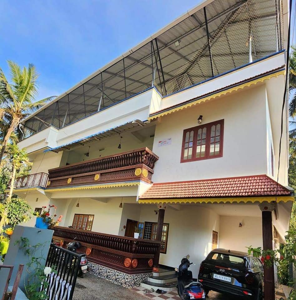 Pkn Homestay Thekkady Kumily Екстериор снимка