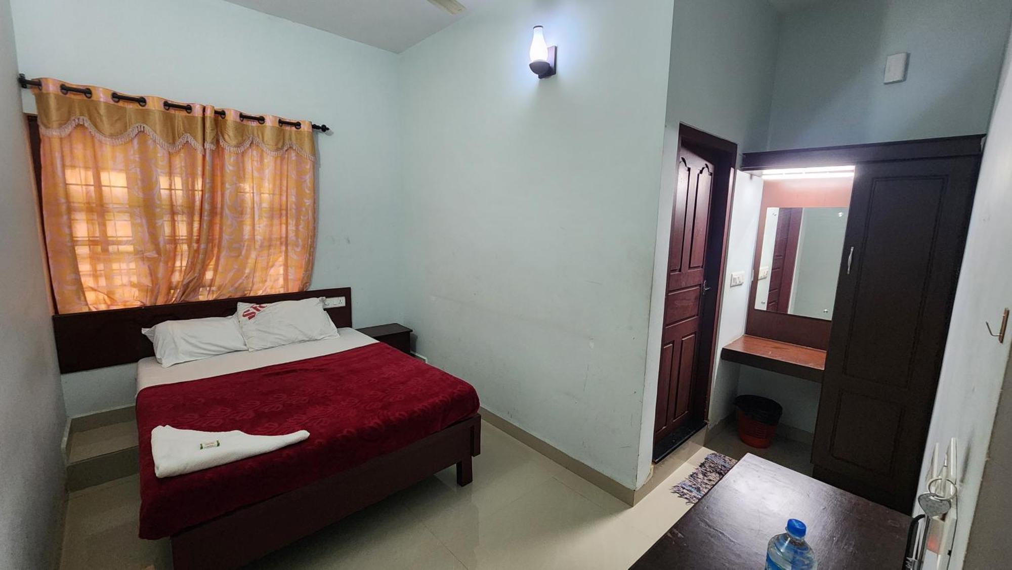 Pkn Homestay Thekkady Kumily Екстериор снимка