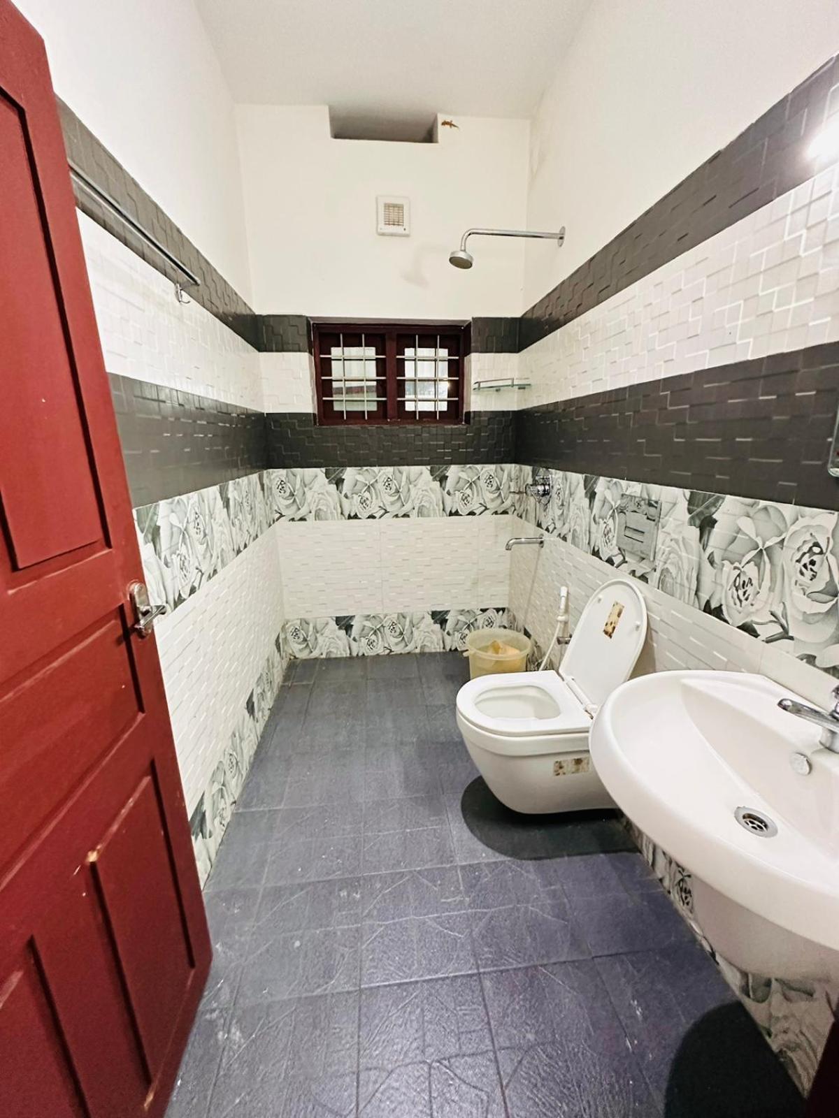Pkn Homestay Thekkady Kumily Екстериор снимка